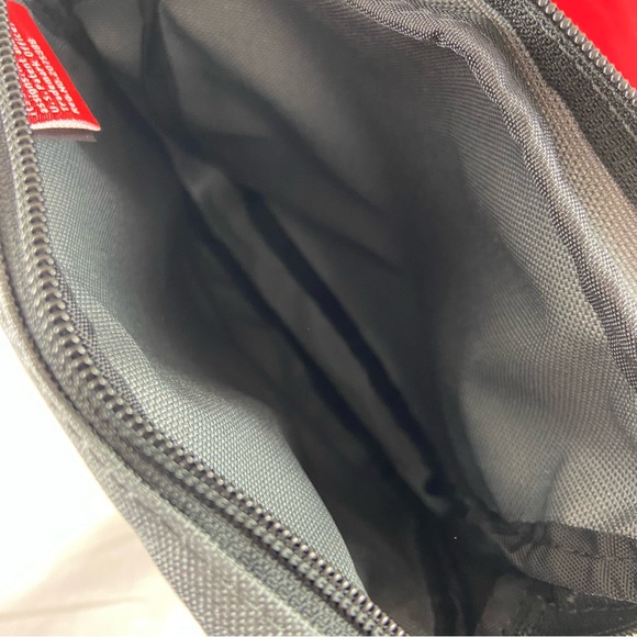 Manhattan Portage Urban Bag Gray Shoulder Crossbody Bag 9” x 10” x 2” NWT - Picture 12 of 14